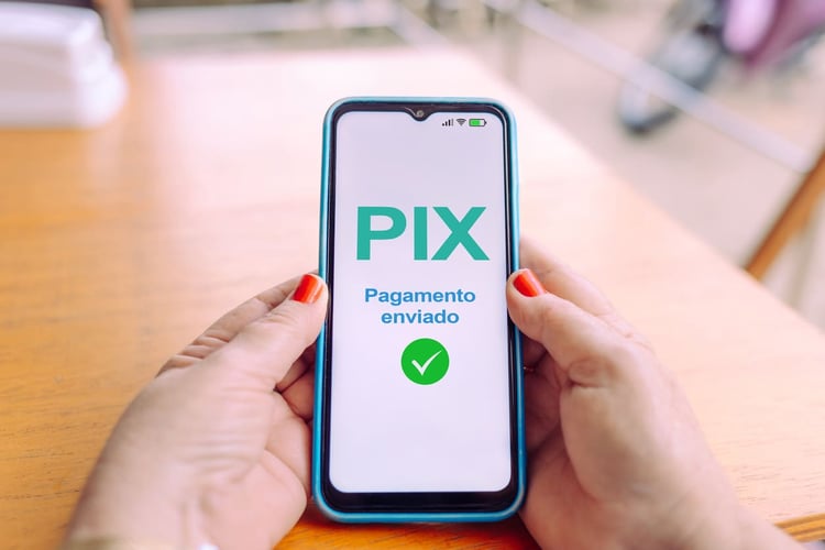 Pix Garantido e Pix Parcelado traz vantagens para os consumidores e para as empresas